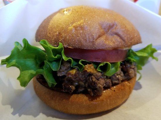 HENRY'S BURGER Daikanyama