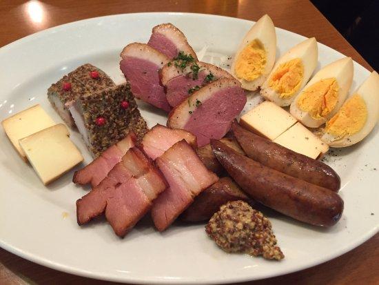 Yodare Nihonshu Bar Kamata