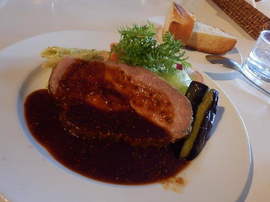 Riverside Cafe Cielo y Rio